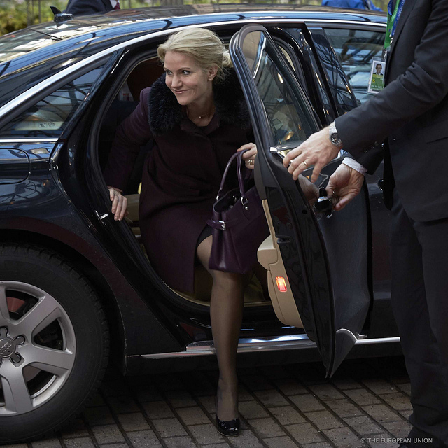 Statsminister Helle Thorning-Schmidt ankommer til EU-topmødet
