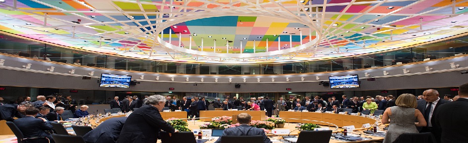 Stats- og regeringsledere samlet til møde i Det Europæiske råd. 